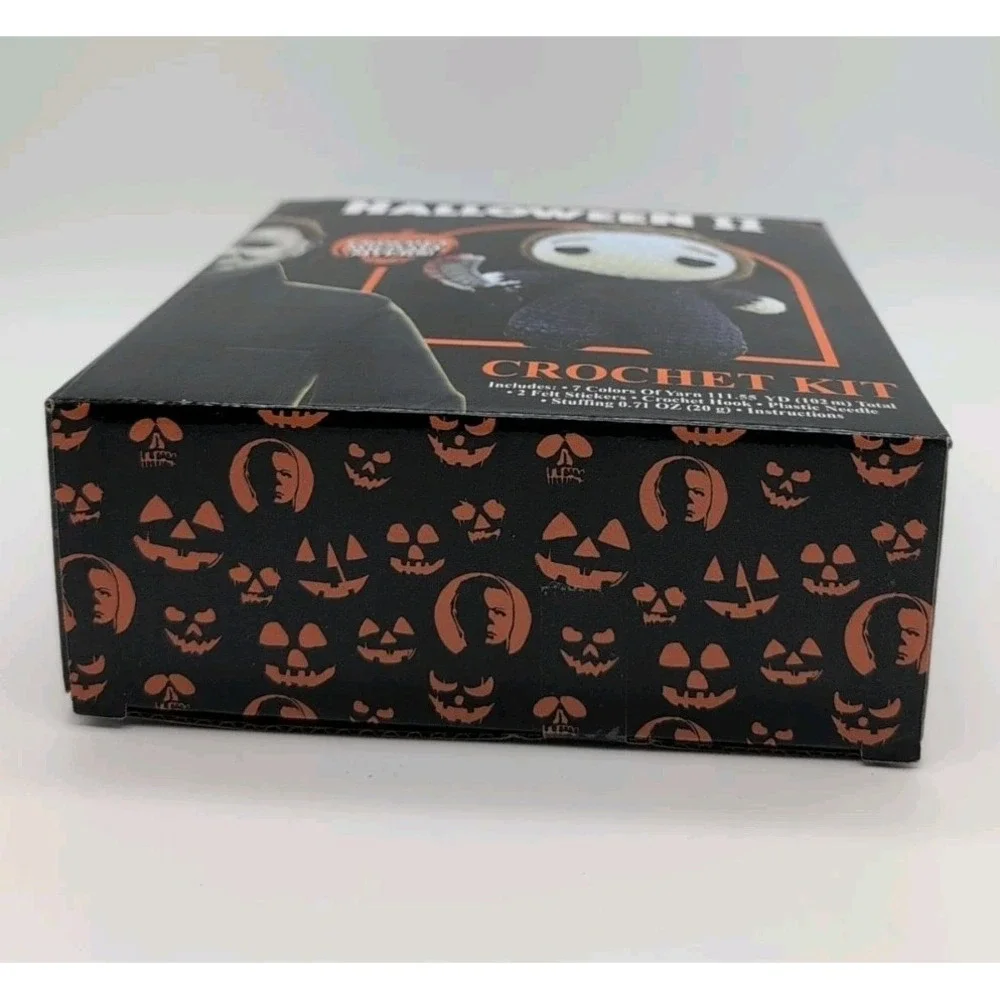 Halloween‎ II Michael Myers Crochet Kit Horror Collectible Craft New
